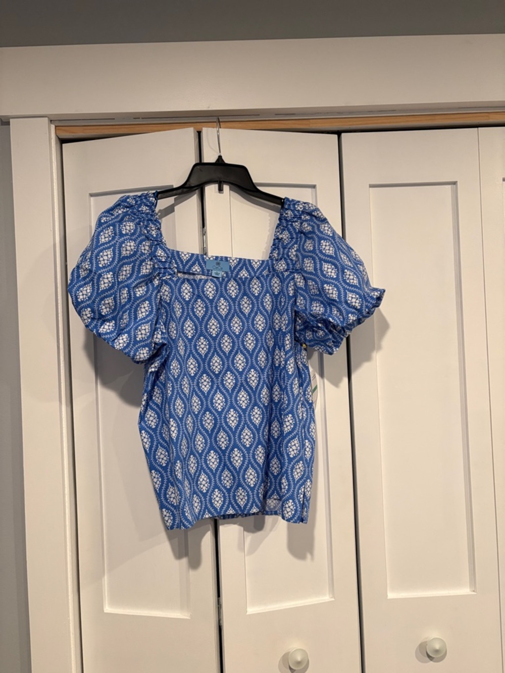 CeCe Blue Geometric Puff-Sleeve Square Neck Blouse